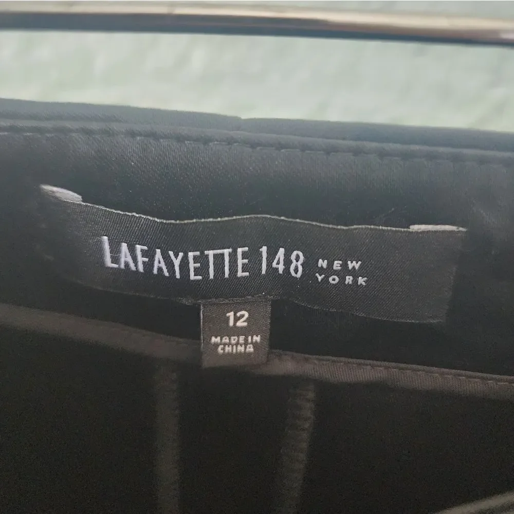 Lafayette 148 New York excellent